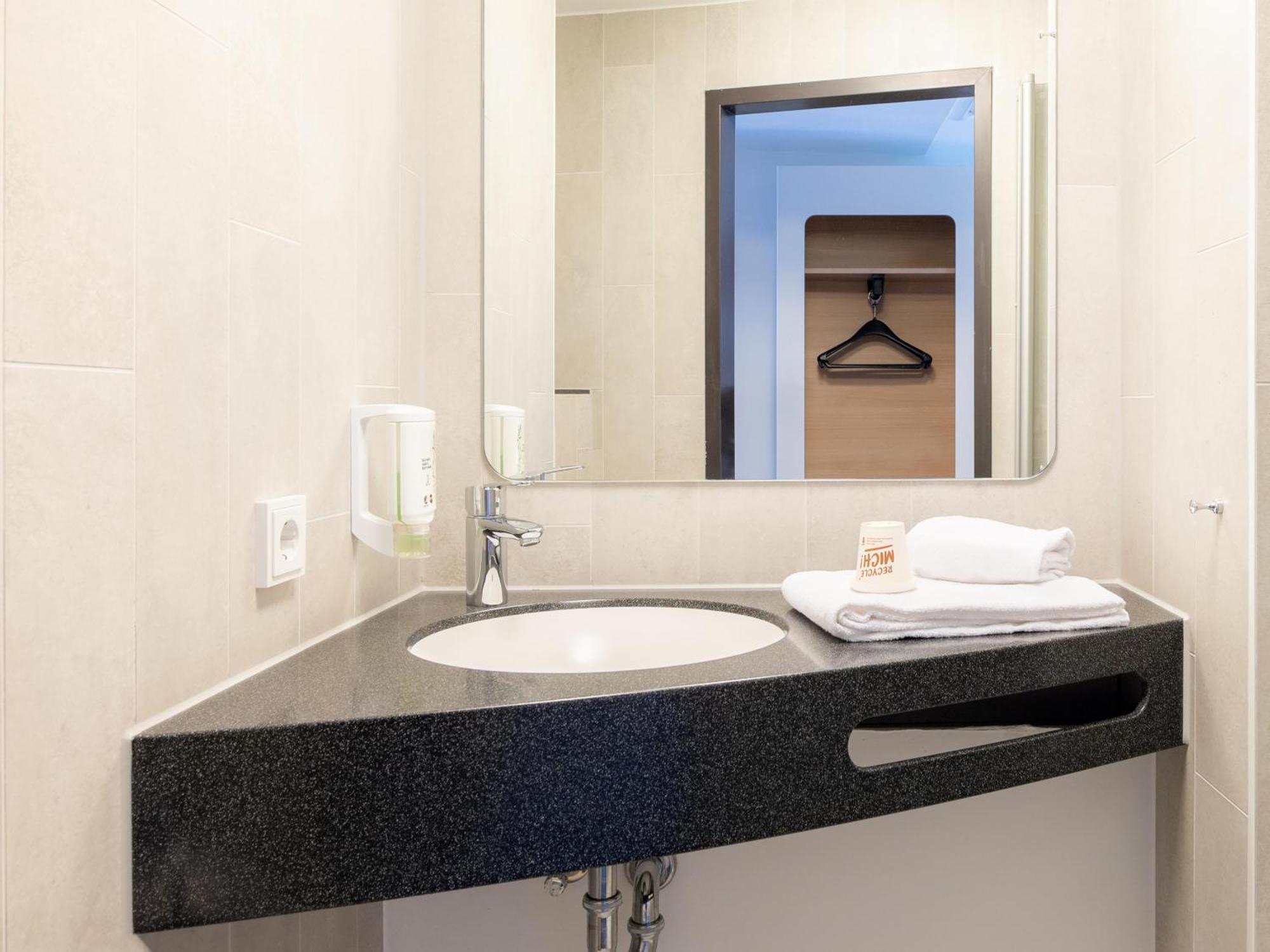 Stuttgart-city Hotel 3*
